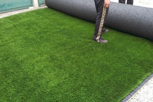 Installaton du gazon synthétique à Rabat